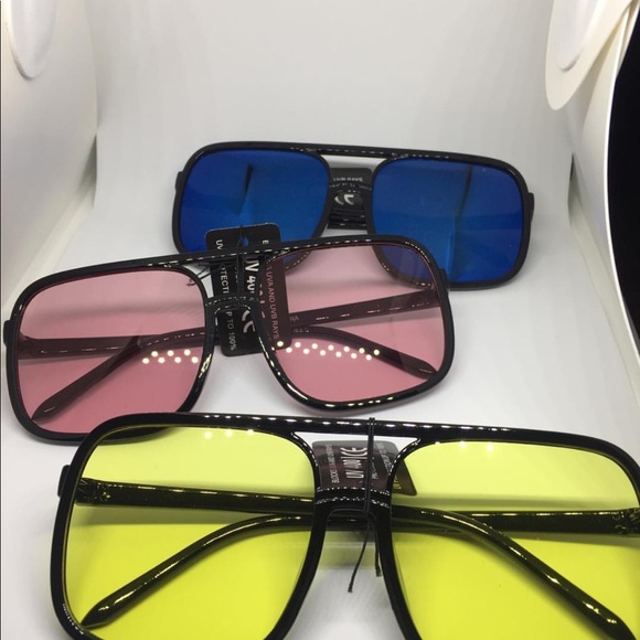 Glasses - Picture 7 of 8